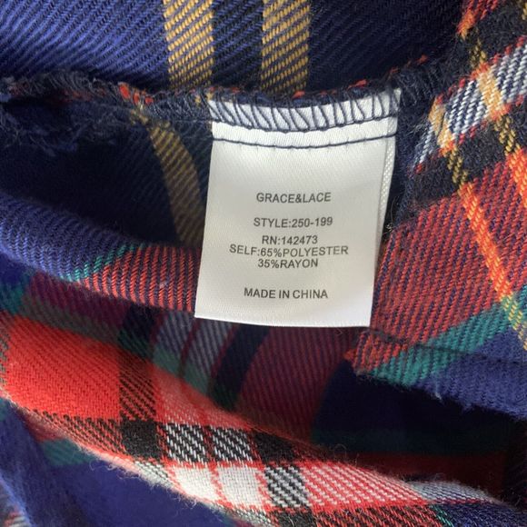 Grace and Lace Whiskey Plaid l/s Flannel Button Up Shirt with Pockets size xs - Picture 6 of 10